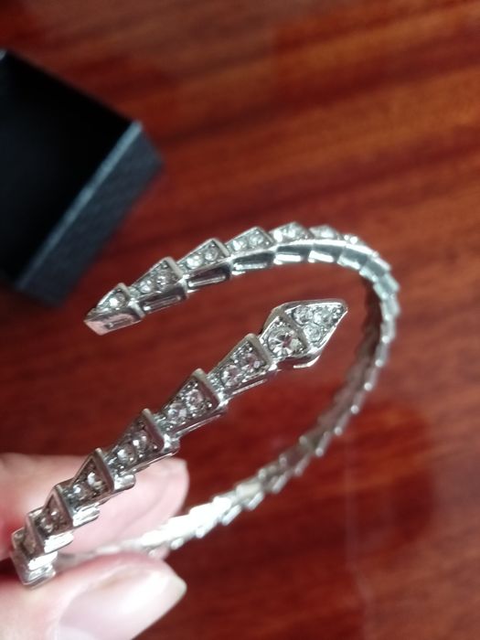 Продам ювелирное украшение