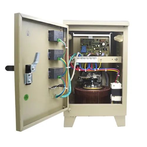 Стабилизатор напряжения SVC-D 5.000 kVA 110/250V