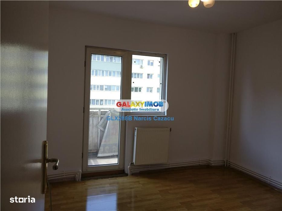 Pantelimon Vanzare apartament 4 camere ,centrala, bloc din 1981