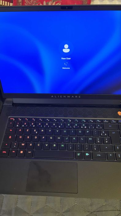 Laptop  Alienware i7 gen12 impecabil