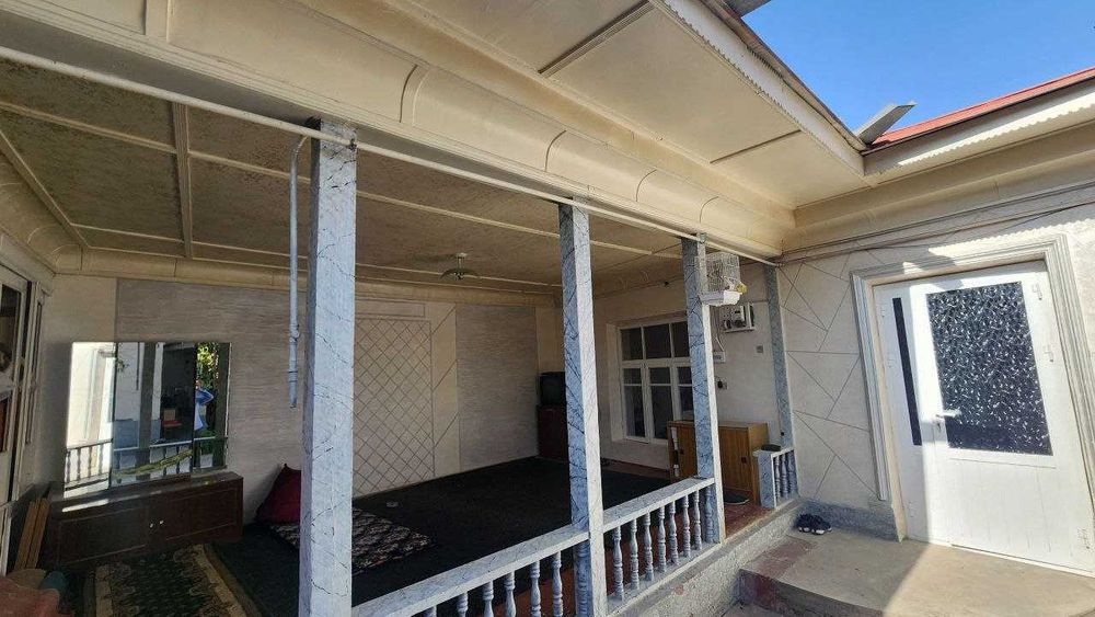 Uchastka bor hovli sotiladi – Kamolon