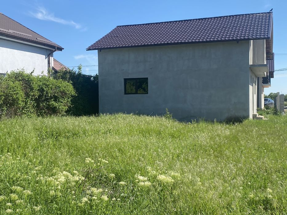 Casa de vanzare lazuri