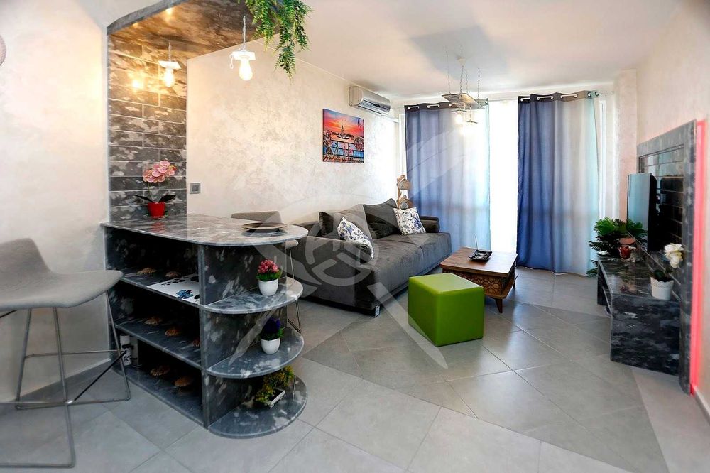 Продава се Двустаен апартамент в к.к. Слънчев бряг - 57 кв.м за 1930 €/кв.м - Снимка #4