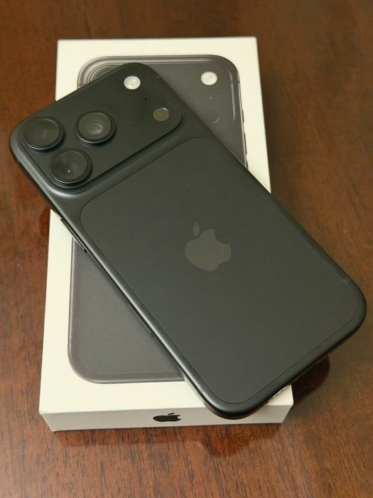 Iphone 18pro 256 black