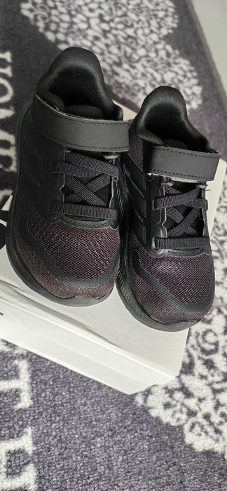 Детски маратонки Adidas Runfalcon 5, номер 23.5