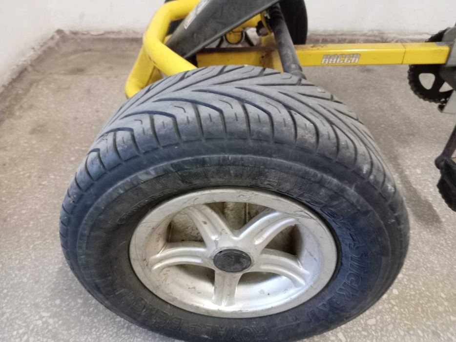 Kart Berg cu pedale adulți și copii