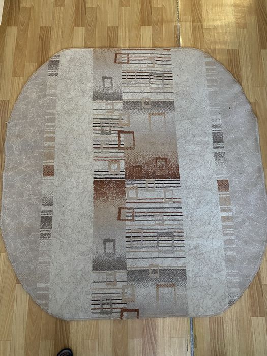 Продам коврик овал 1800