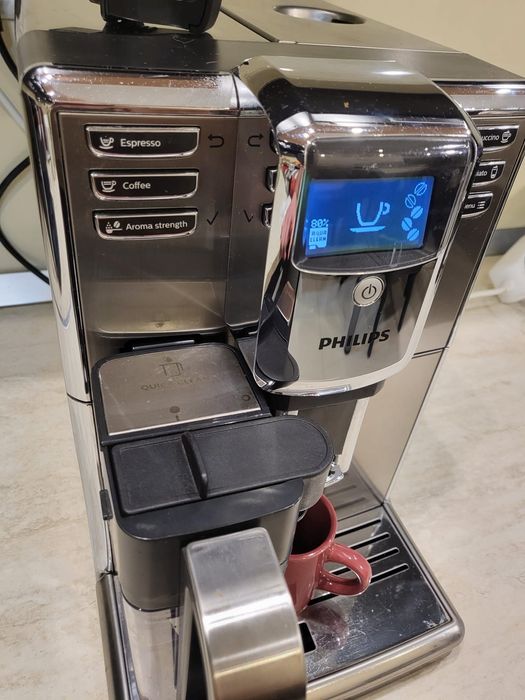 Espressor Philips automat / latte si cappucino