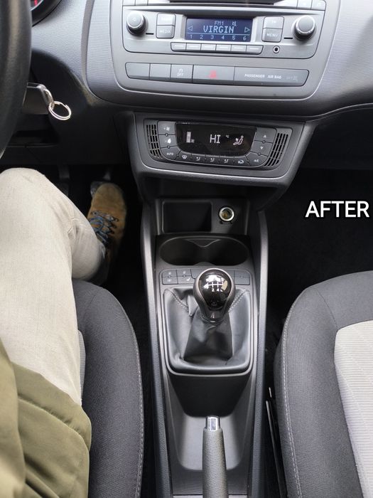 Detailing interior auto complet