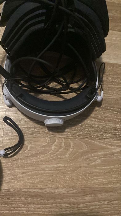 Playstation vr5.