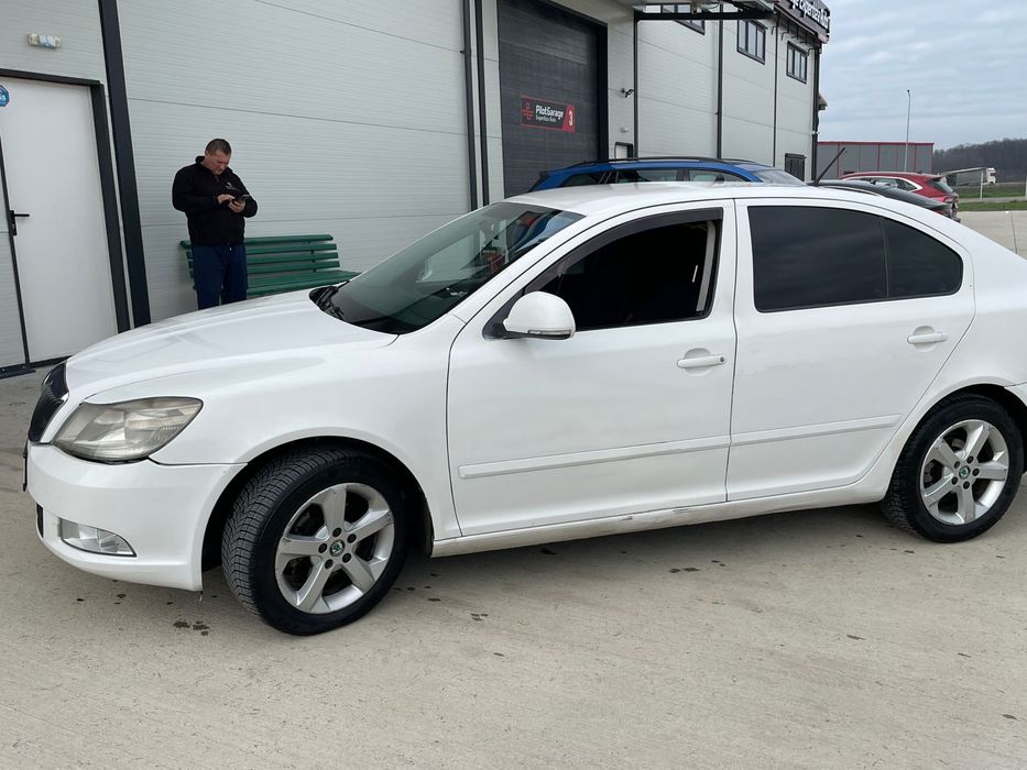 Skoda Octavia 2 2013, Facelift, 1.6 Diesel