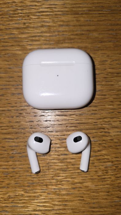 Apple AirPods 3 2021