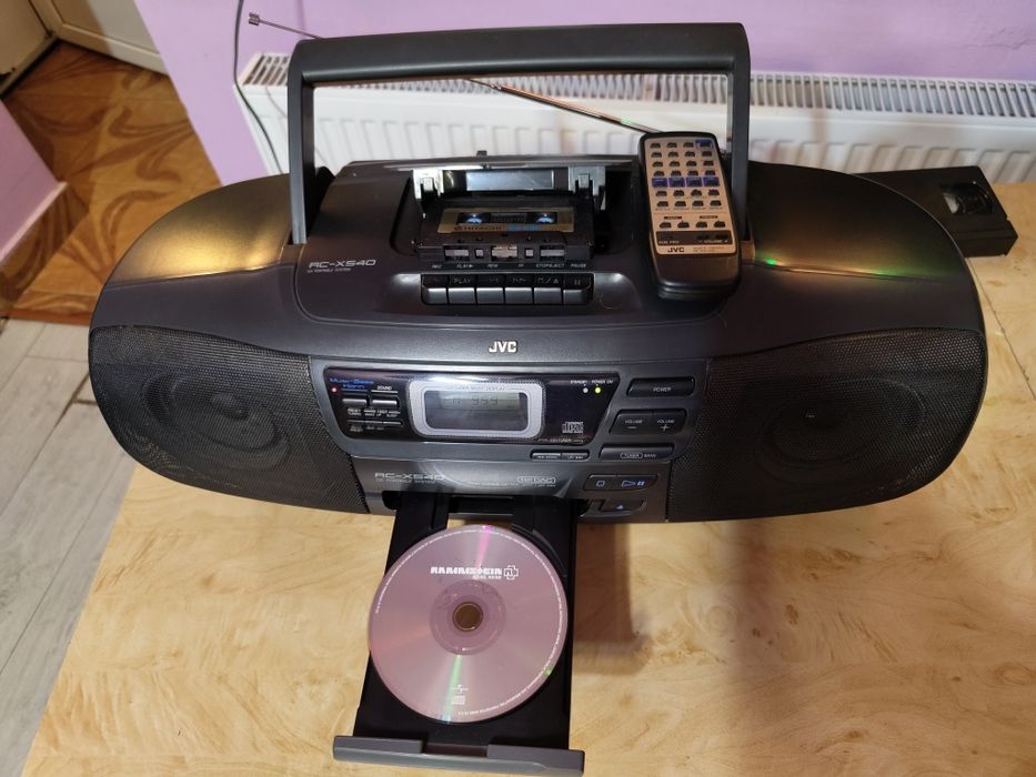 Radiocasetofon cu CD JVC RC-X540 Boombox