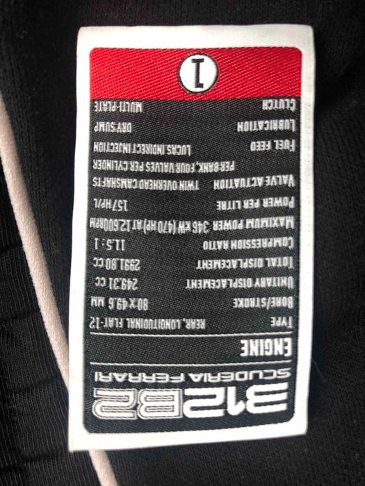 Ferrari race statement суичър