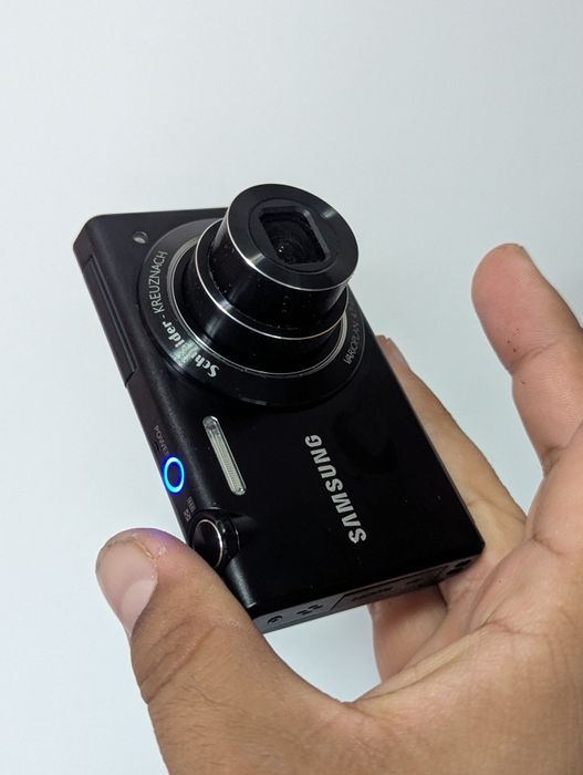 Camera Samsung mv800