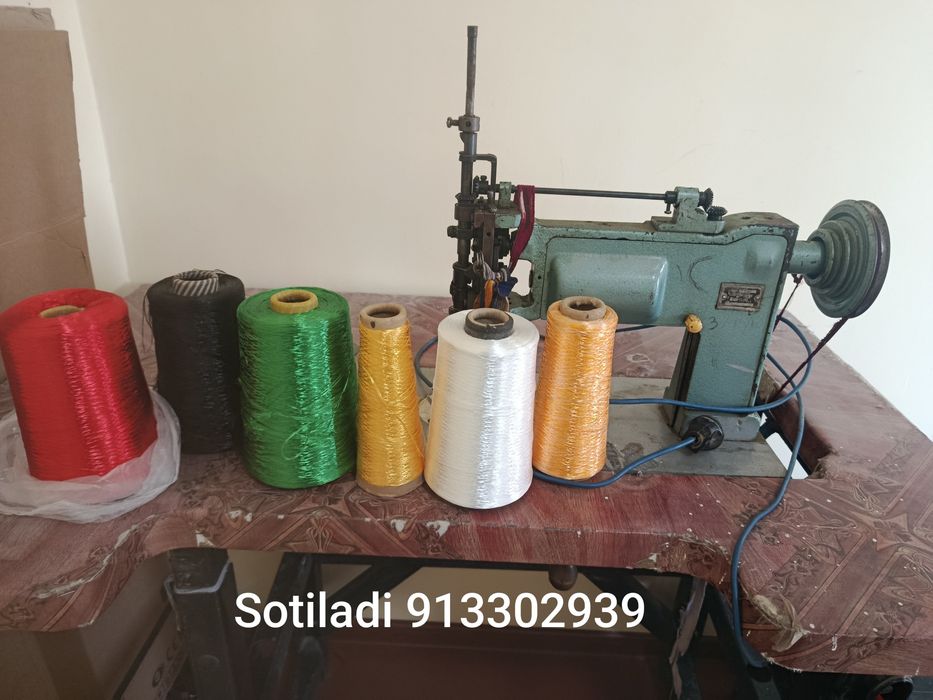 Popop tikadigan mashinka ipak va barcha anjomlari bilan sotiladi.