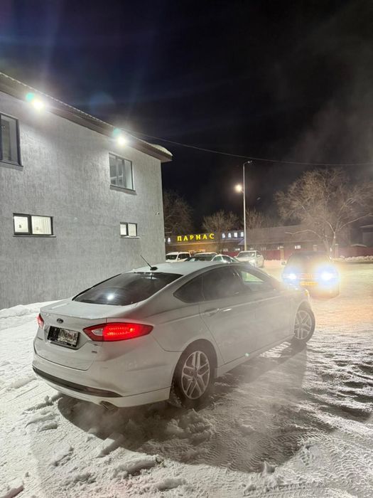 Ford Fusion 2015, 2.5 л, седан срочно