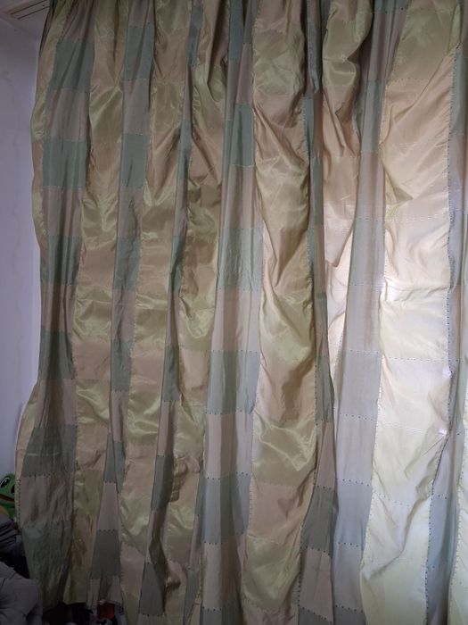 Draperii tafta, foarte frumoase - 2 buc, 5,10m x 2,44m