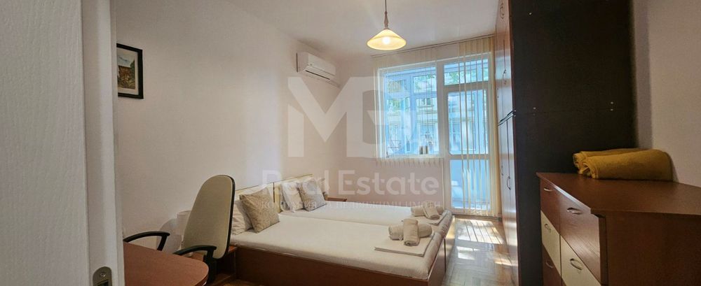 Продава се Тристаен апартамент в Пловдив, Каменица 1 - 110 кв.м за 1576 €/кв.м - Снимка #7