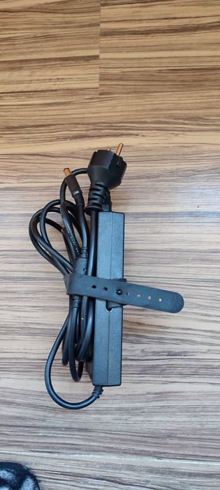 Зарядно Dell DA130PE1-00 19.5V