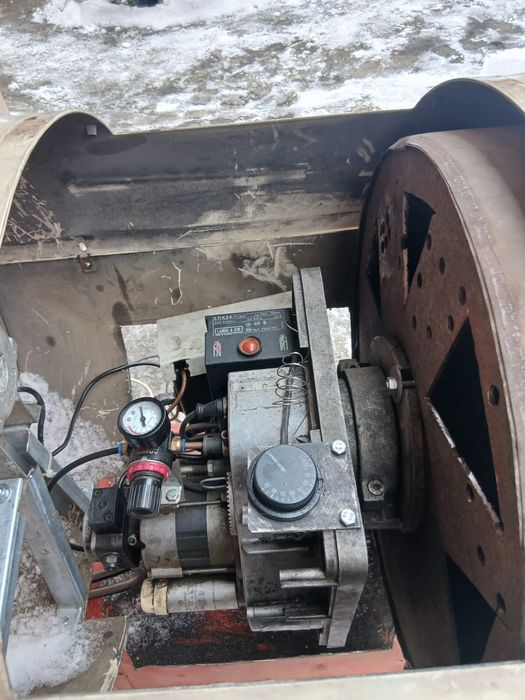 Tun de căldură pe ULEI ARS ,  puternic și economic