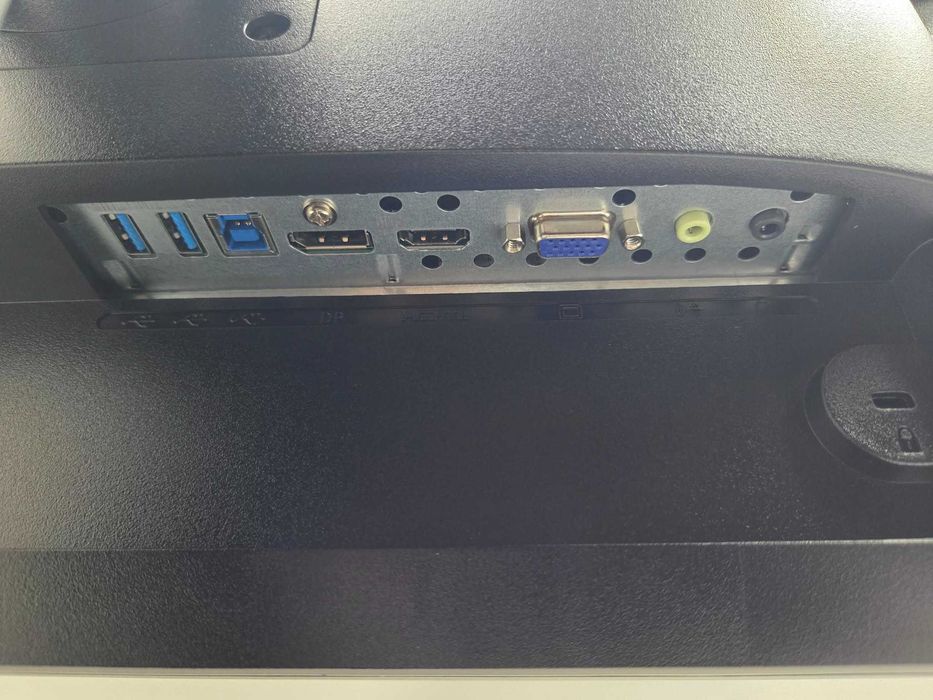 +Гаранция! Монитор IPS HDMI Fujitsu B24-9 TS 23.8" инча