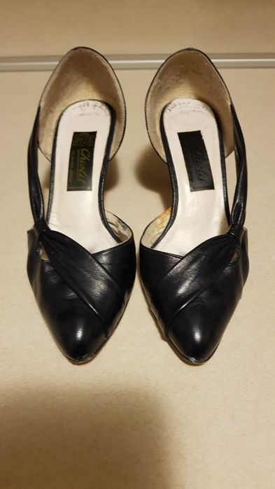 Дамски обувки от естествена кожа