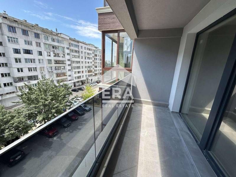 Продава се Тристаен апартамент в Варна, Чайка - 109 кв.м за 2945 €/кв.м - Снимка #2