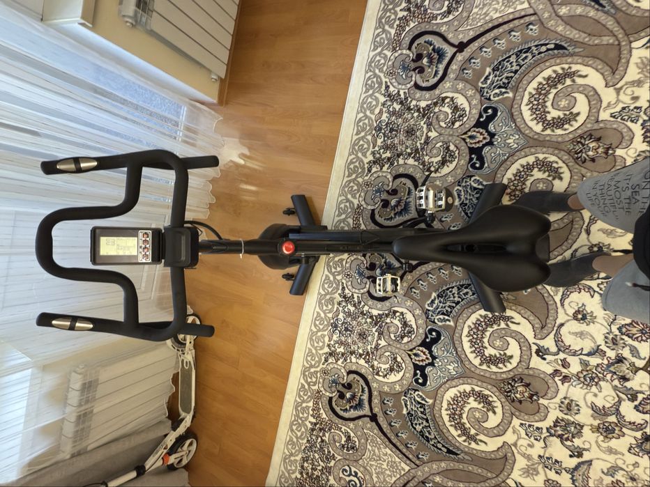 Велотренажёр UREVO для дома