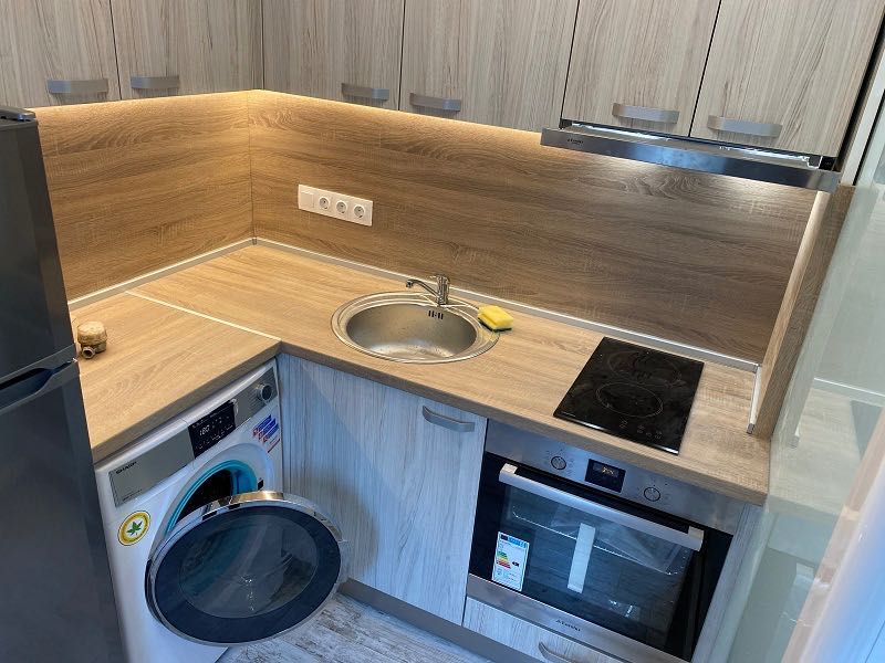 Дава се под наем Едностаен апартамент в София, Гео Милев - 17 кв.м за 357 € - Снимка #3