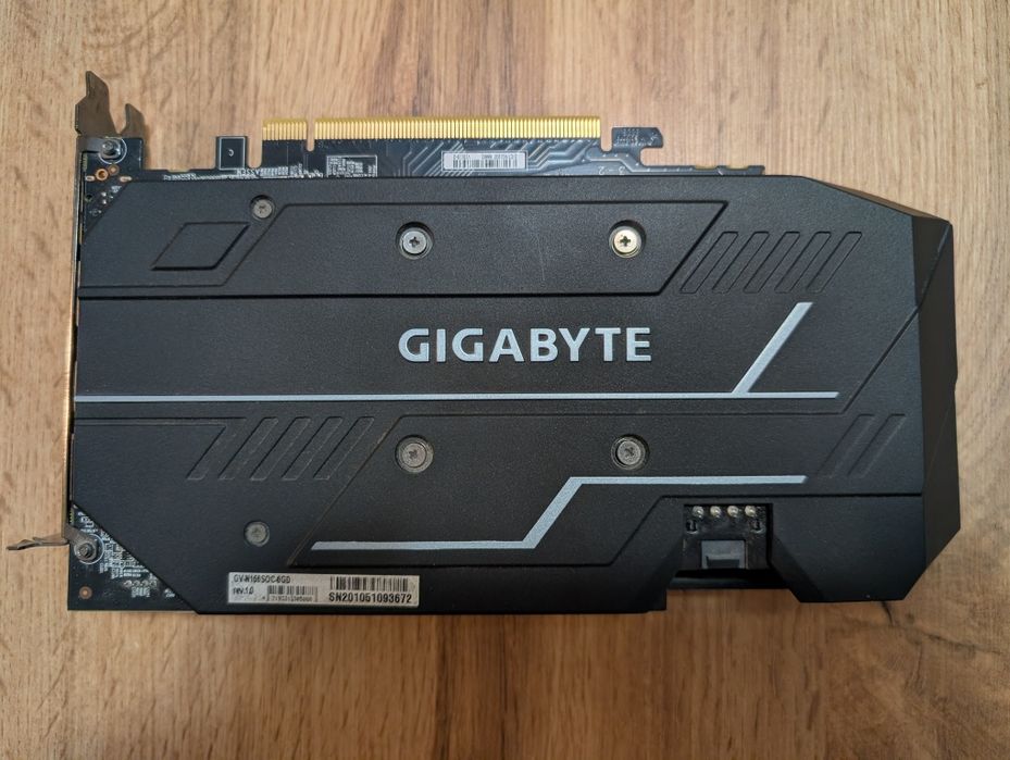 vand Gigabyte GTX 1660 SUPER OC 6gb