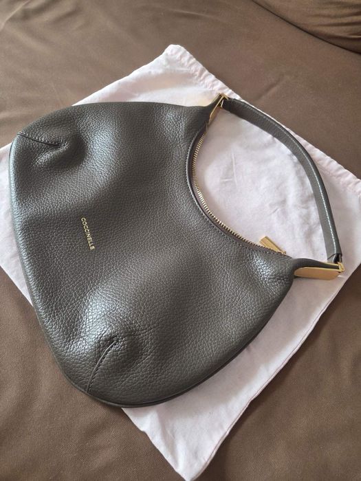 Кожена чанта Coccinelle