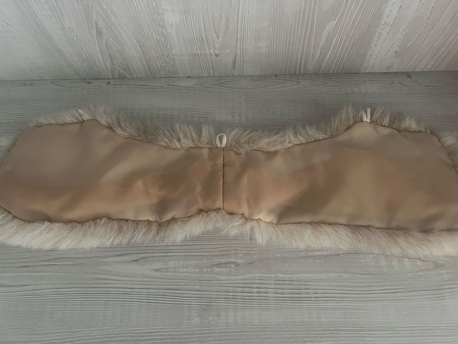 Шал Яка от лисица 55 см