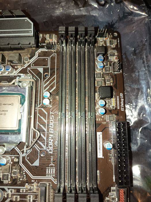 Vând placa de baza msi z270-a pro fără IO shield+cadou