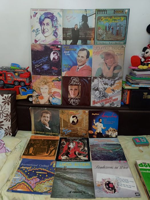 Discuri vinil muzică ușoară străină