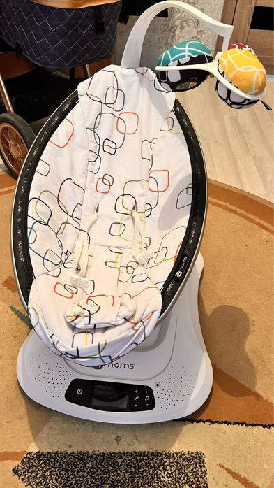 Электрокачель 4moms