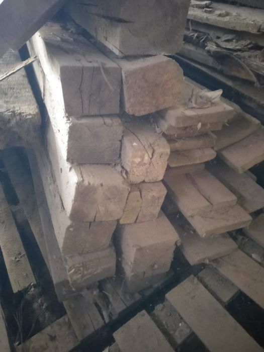 БУ !!!   Брус,, доска необрезная (горбыль)