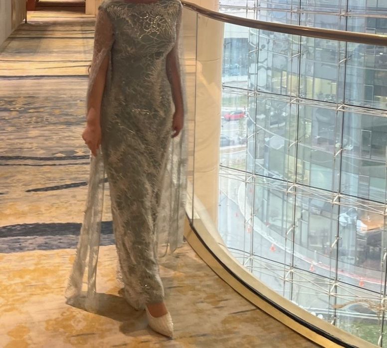 Вечернее платье.