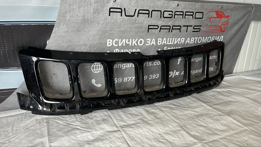 Предна решетка Jeep Compass 2019