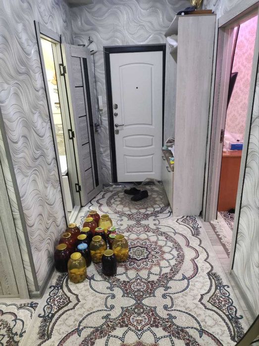 Продаётся 3-х комнатная квартира в г. Наваи