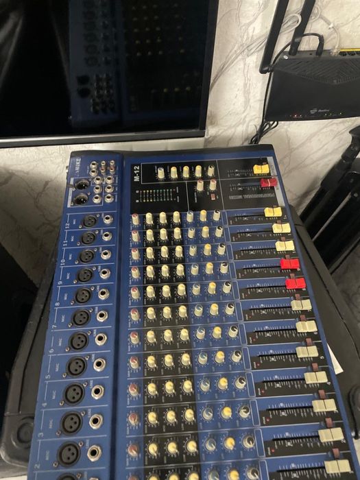 Продаётся музыкальная аппаратура