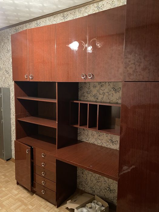 Продам горку, стенку