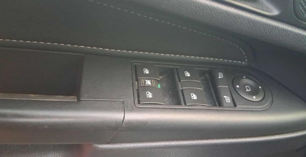 Opel zafira b1.9 din 2007