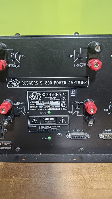 Amplificator de putere  rodgers s-800