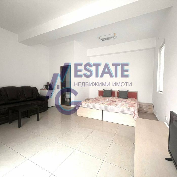 Партерно студио за живеене близо до плажа в гр. Царево.