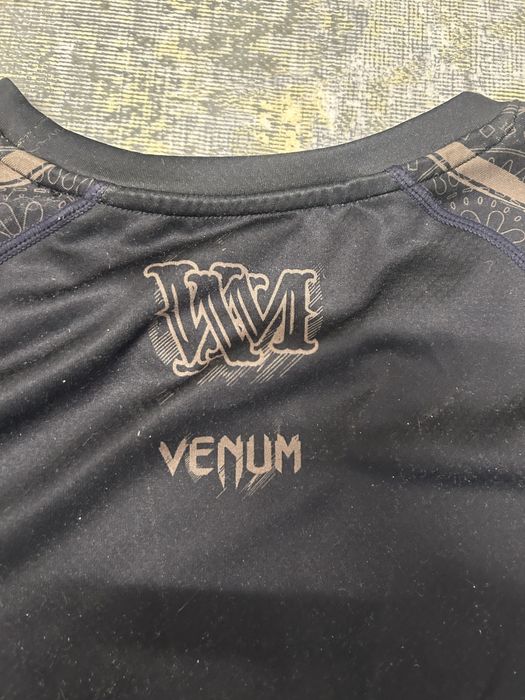 Venom рашгард тениска