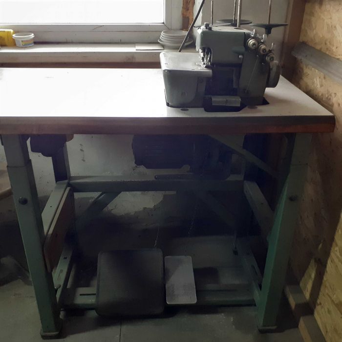 Продается оверлок 51 класс, СССР