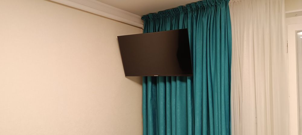 Установка телевизора на стену