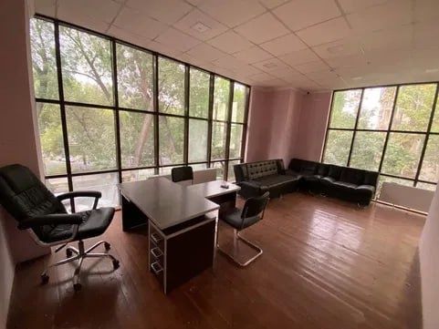 Чиланзар Ватан кинотеатр в доль дороги 26м² 15м²3этаж с мебелью 24/7