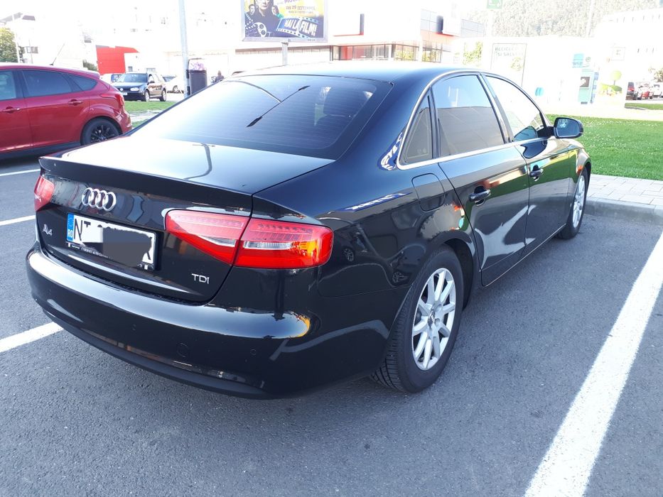 Audi A4 B8 Limousine 2013 Sport Seat Bixenon Navi Facelift.Unic proprietar in Romania.Inmatriculata de proprietar !